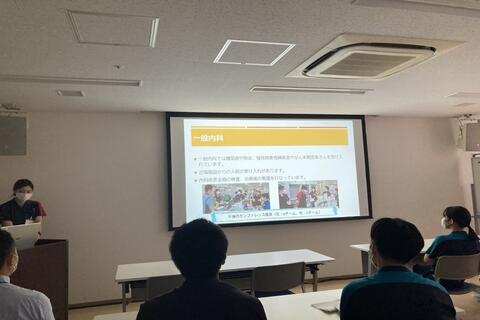 院内教育委員会　自部署紹介を開催しました